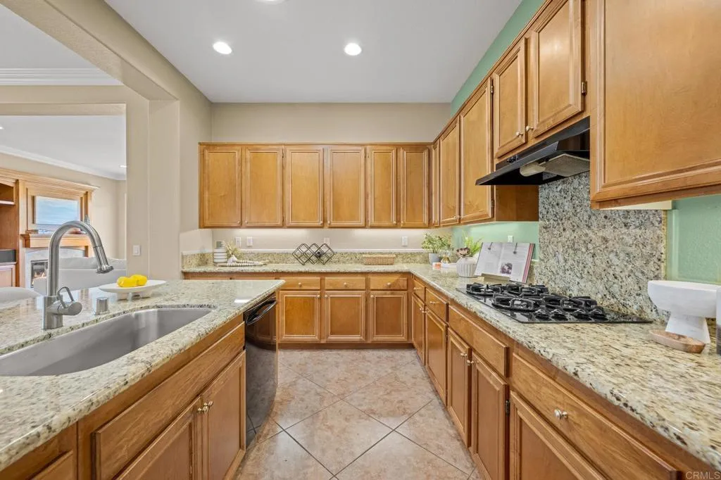 Additional image 15 of 1452 S Creekside Drive, Chula Vista, CA 91915