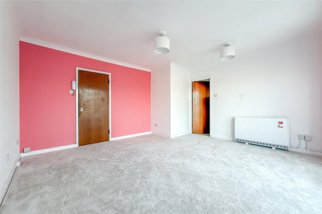 Additional image 11 of Murton Court, Hillside Road, St. Albans, Hertfordshire Court, AL1