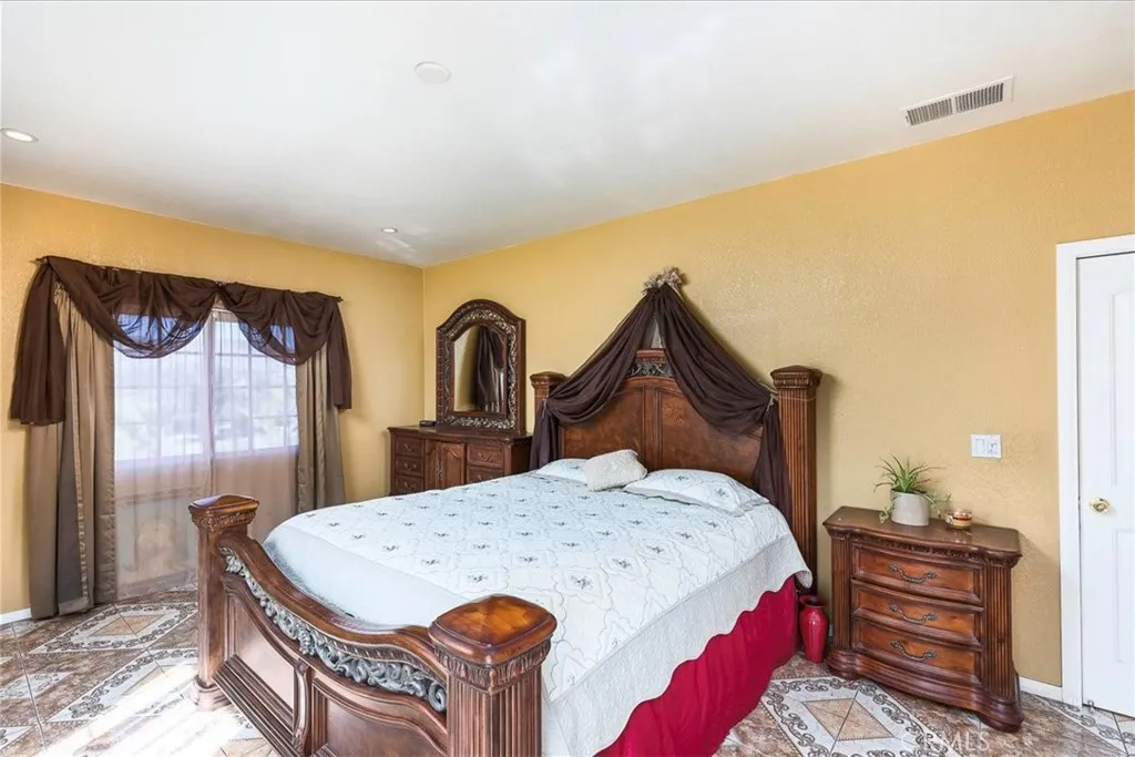 Additional image 78 of 22695 Margarth Street, Perris, CA 92570