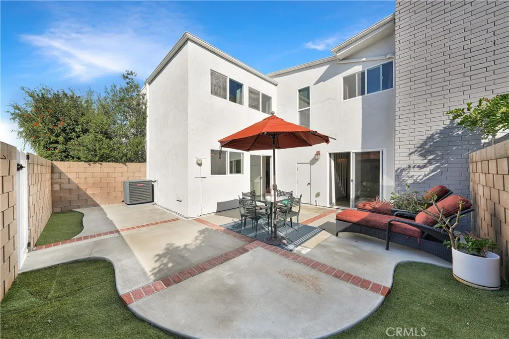 Additional image 17 of 367 Grenoble Lane, Costa Mesa, CA 92627