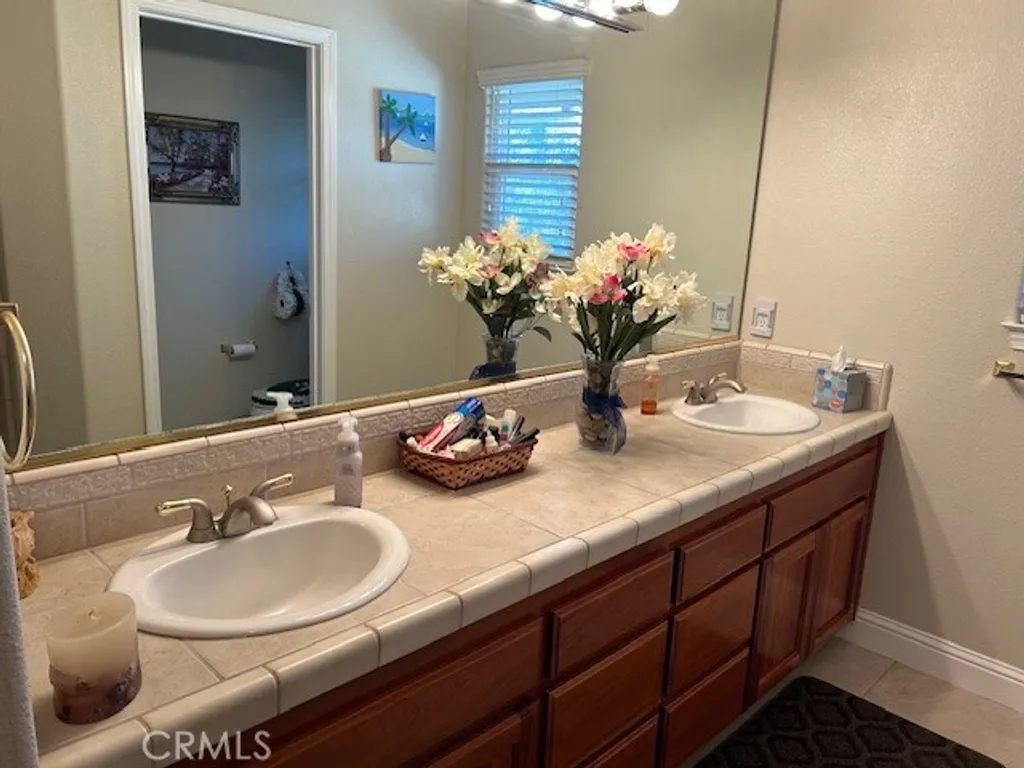 Additional image 41 of 14 Sparrow Hawk Ln, Chico, CA 95928