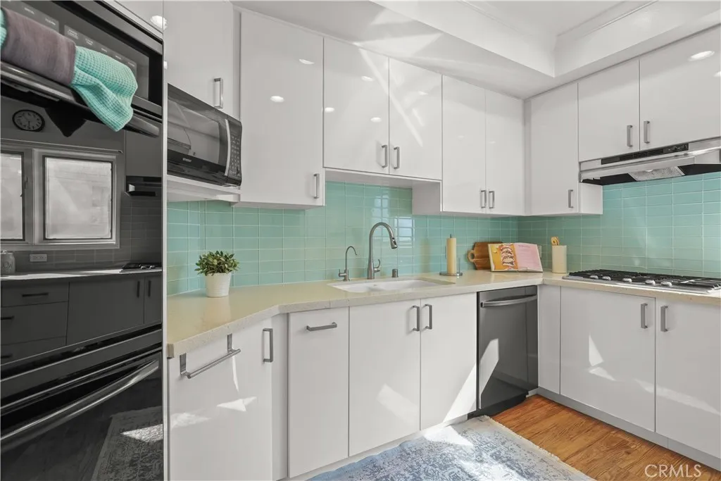 Additional image 40 of 10626 Holman Unit 1B, Westwood - Century City, CA 90024