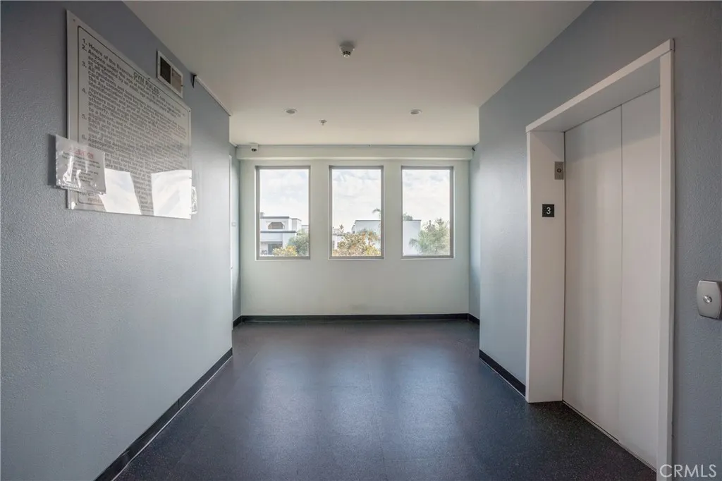 Additional image 43 of 201 E Angeleno Avenue Unit 206, Burbank, CA 91502