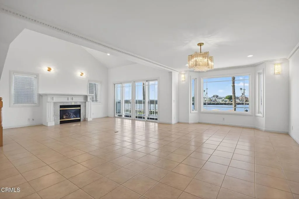 Additional image 20 of 124 San Nicholas Avenue, Oxnard, CA 93035