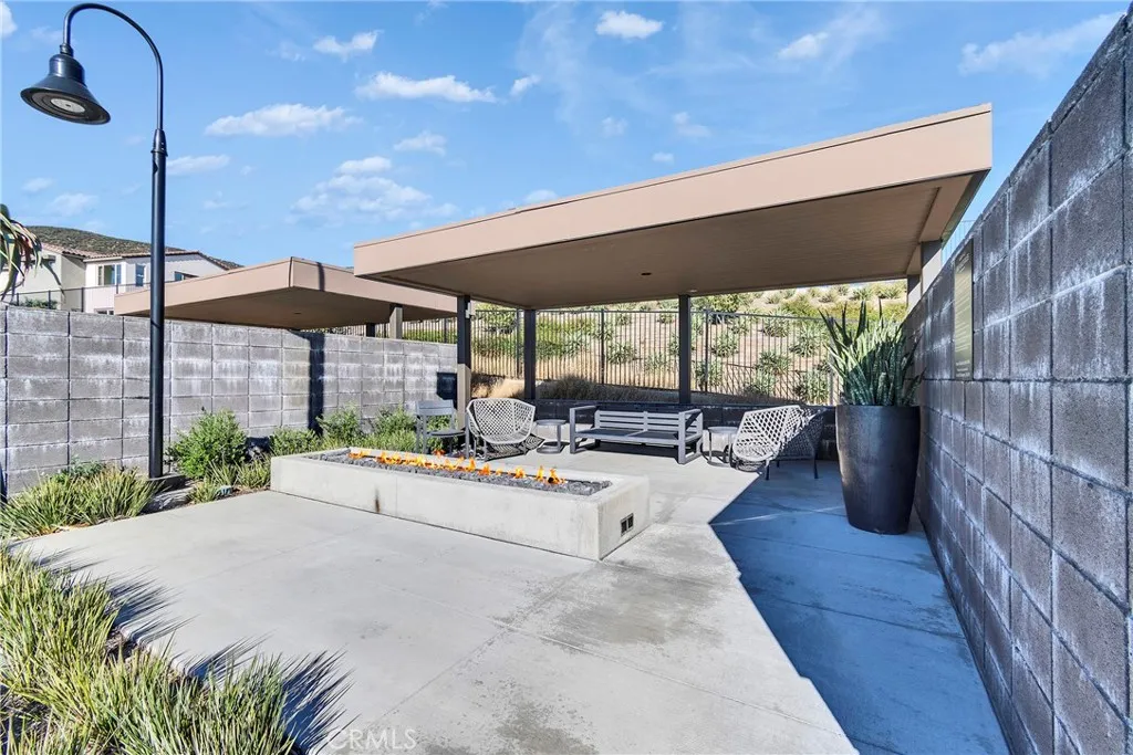 Additional image 33 of 15946 Caterpillar Drive, Fontana, CA 92336