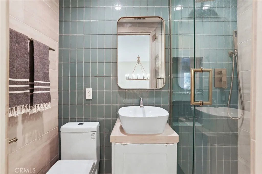 Additional image 20 of 2209 Vista Huerta, Newport Beach, CA 92660