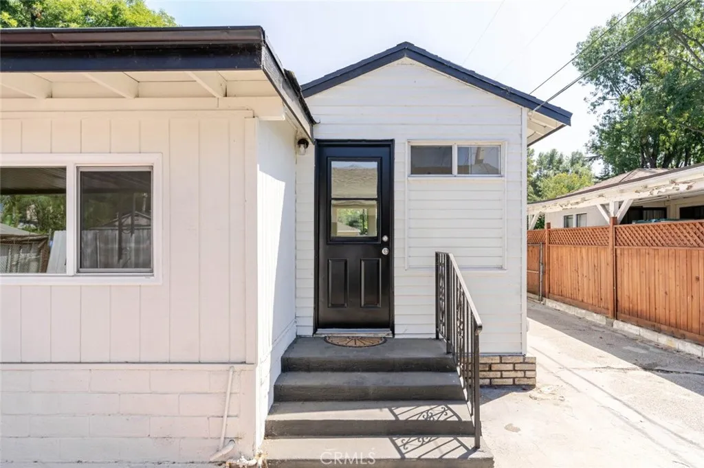 Additional image 37 of 611 Davis Ave, Glendale, CA 91201