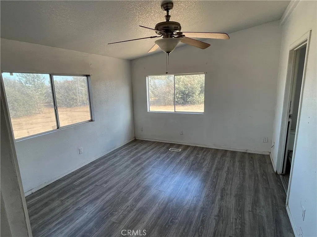 Additional image 30 of 8354 White Road, Phelan, CA 92371