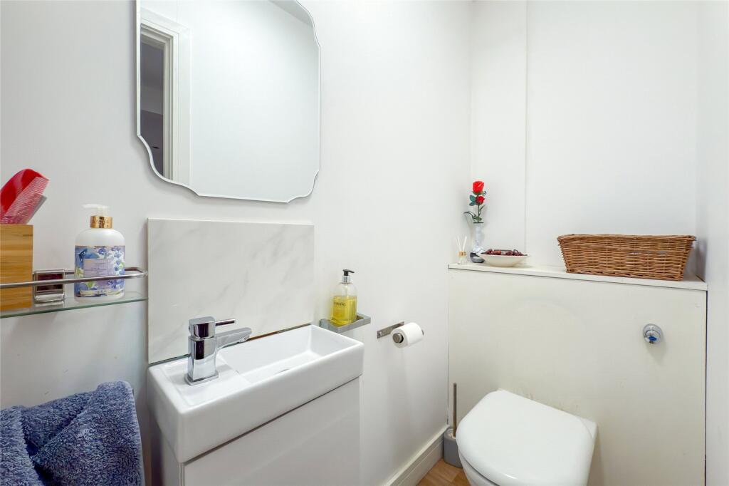 Additional image 20 of The Ridgeway, St. Albans, Hertfordshire, AL4