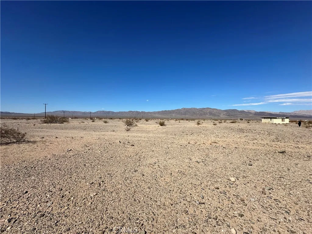 Property image for 1 Screech Owl, 29 Palms, CA 92277