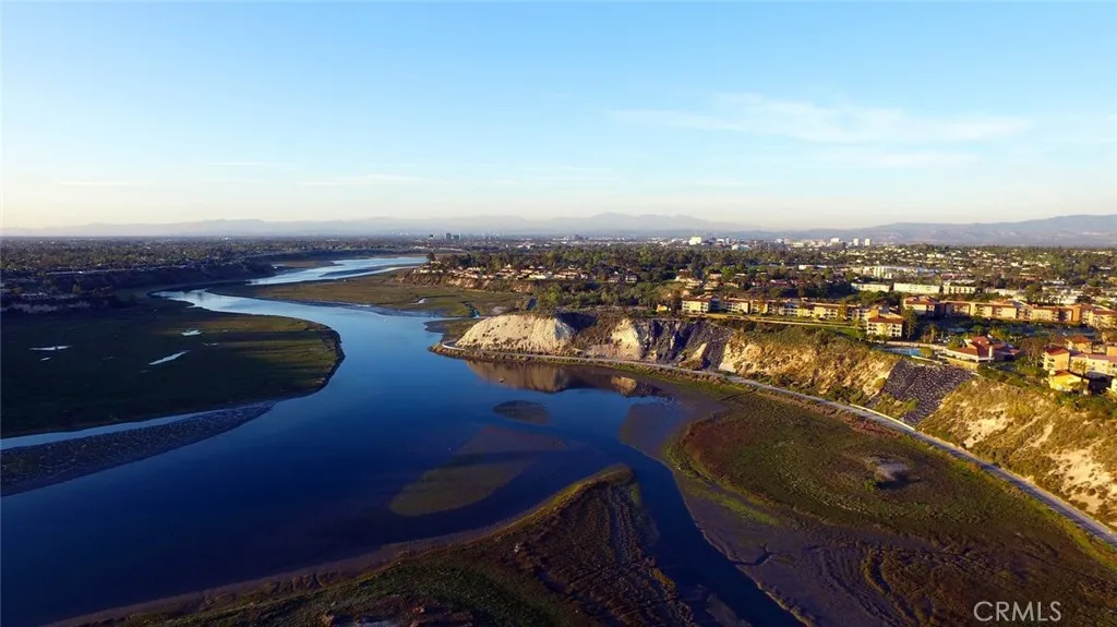 Additional image 4 of 20091 Spruce Avenue, Newport Beach, CA 92660