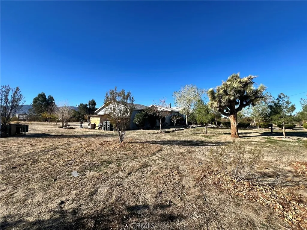 Additional image 7 of 1011 Danbury Rd, Pinon Hills, CA 92372
