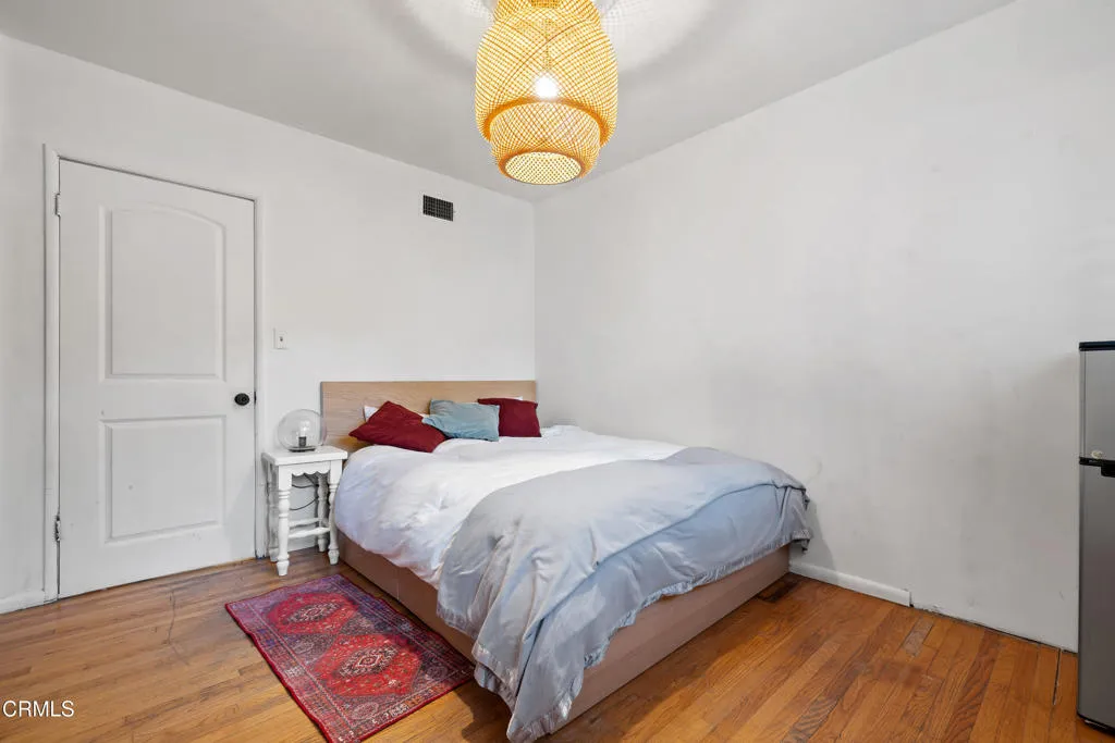 Additional image 30 of 17350 Osborne Street, Sherwood Forest, CA 91325