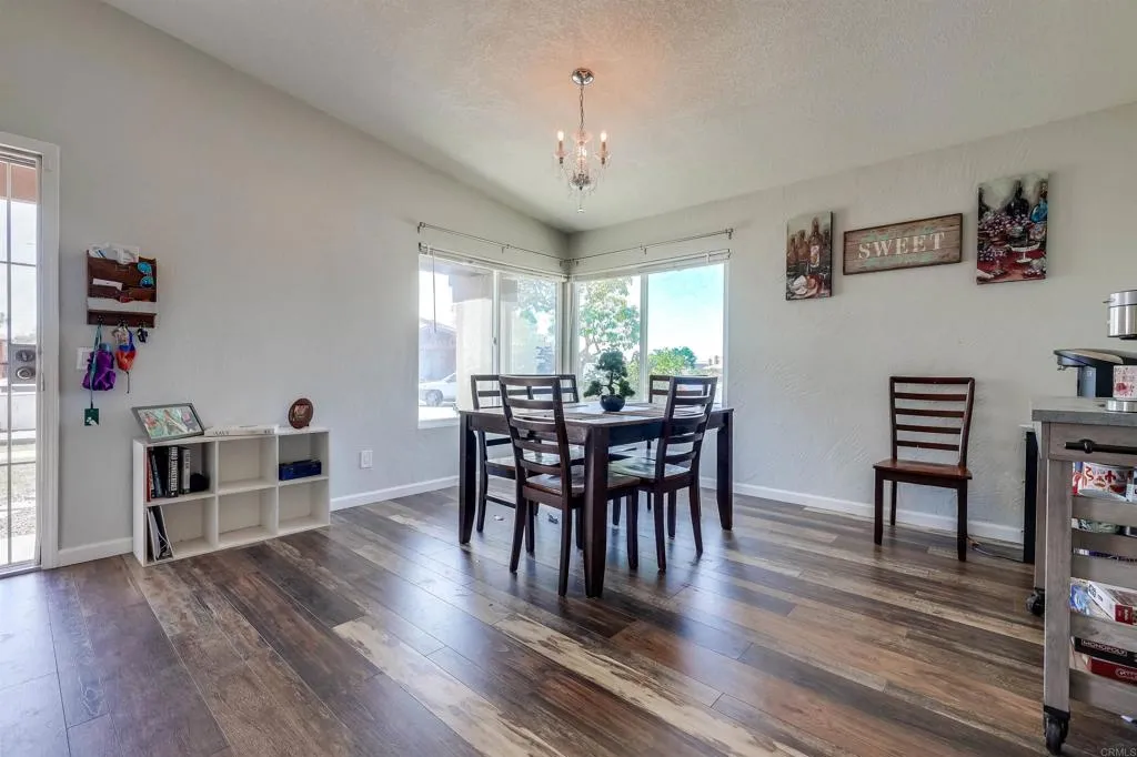 Additional image 5 of 1015 Harlan Circle, San Diego, CA 92114