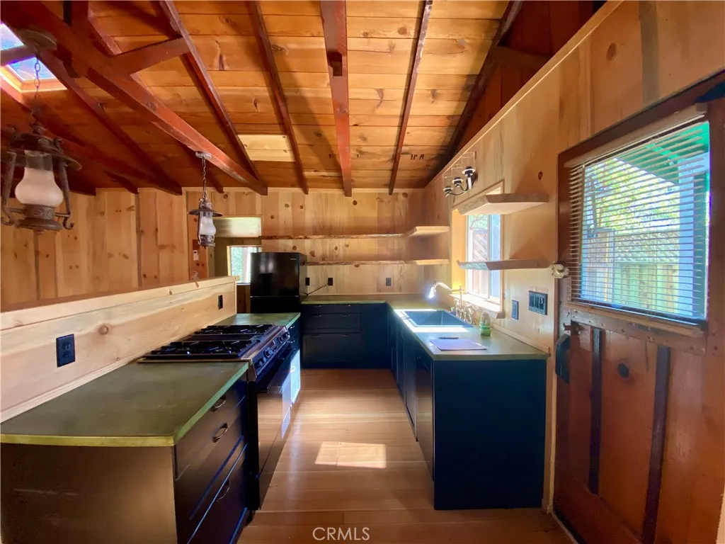 Additional image 17 of 17040 Edgewood Way, Cobb, CA 95426