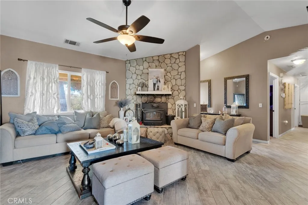 Additional image 9 of 10834 Mono Rd, Victorville, CA 92392