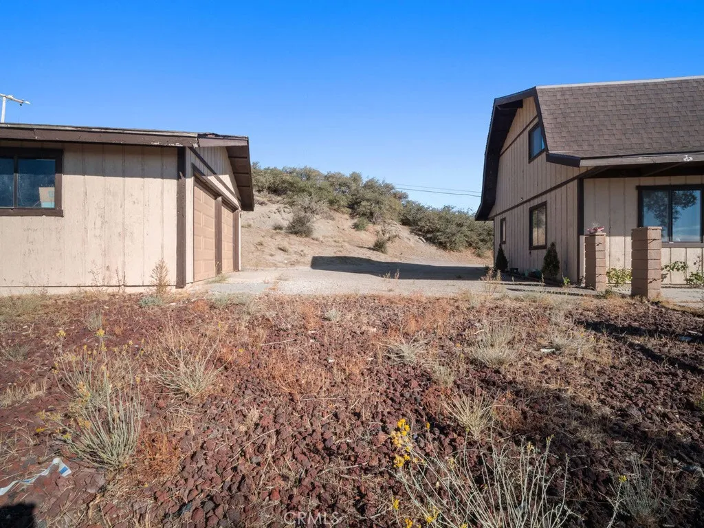 Additional image 41 of 25001 Paramount Drive, Tehachapi, CA 93561