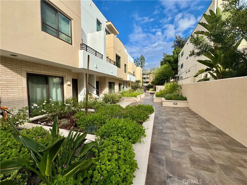 Additional image 17 of 2428 E Del Mar Boulevard Unit 101, Pasadena, CA 91107