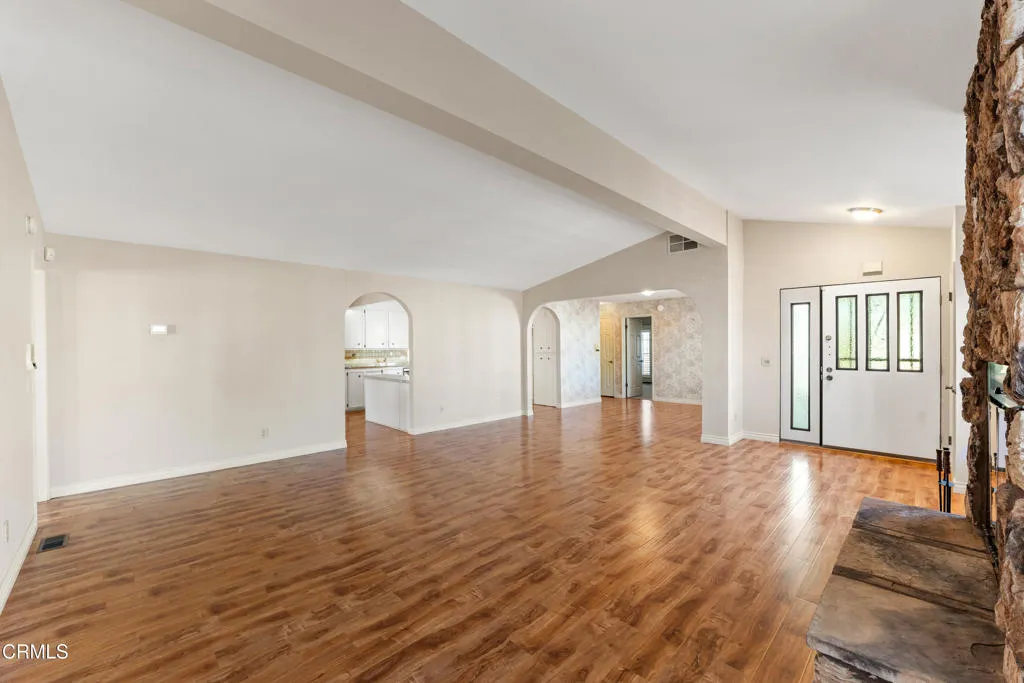 Additional image 12 of 75 Poinsettia Gardens Drive, Ventura, CA 93004