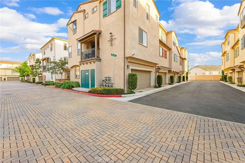 Additional image 32 of 6383 Volans Court, Eastvale, CA 91752