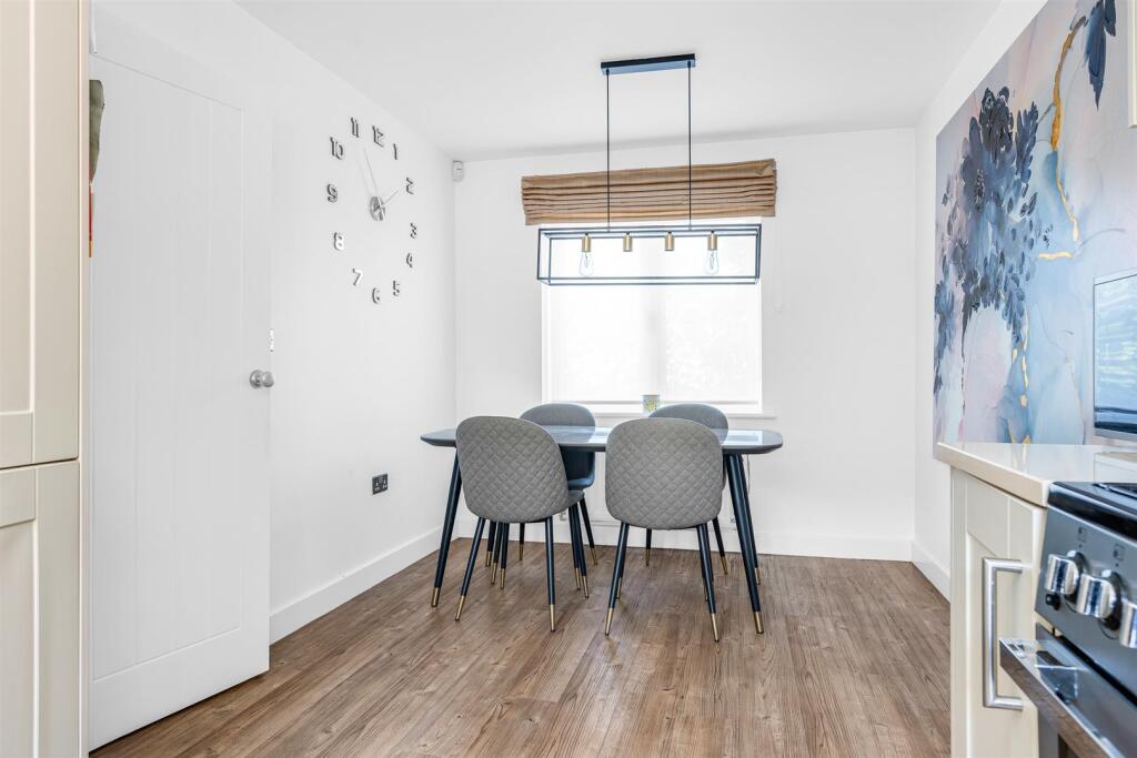 Additional image 4 of Appletree Way, Welwyn Garden City