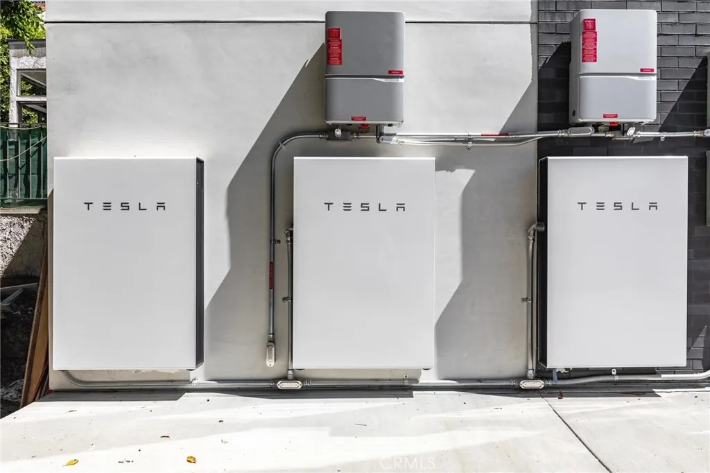 Additional image 32 of 2650 Lisco Pl, Los Angeles, CA 90046