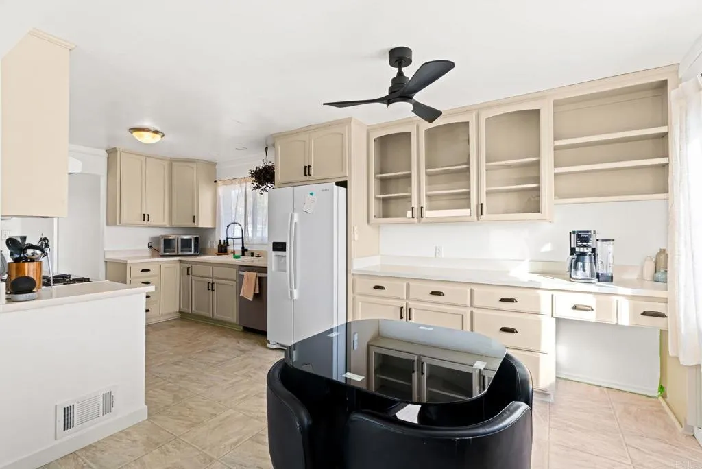 Additional image 11 of 2820 Lincoln Ct., National City, CA 91950