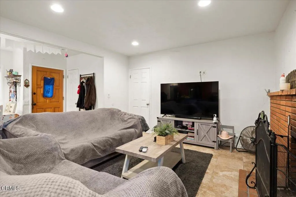 Additional image 40 of 1307 Mariposa Drive, Santa Paula, CA 93060