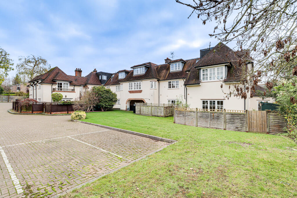 Additional image 9 of Avenue Road, St. Albans, AL1