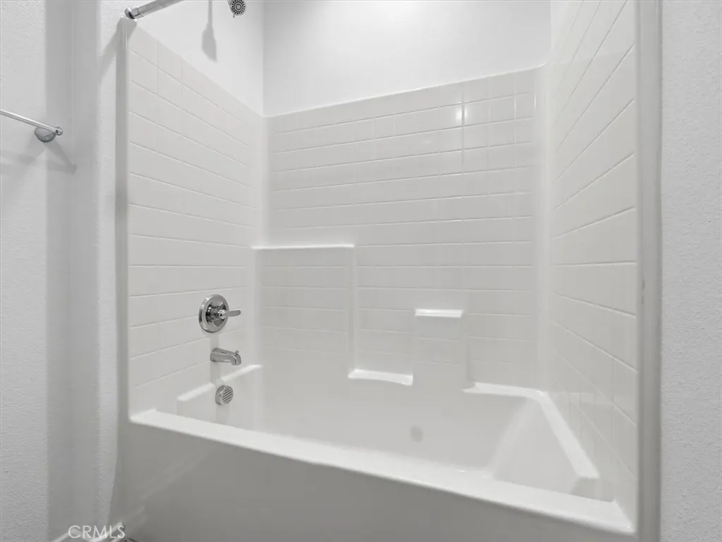 Additional image 100 of 12338 Pinos Verde Ln, Victorville, CA 92392