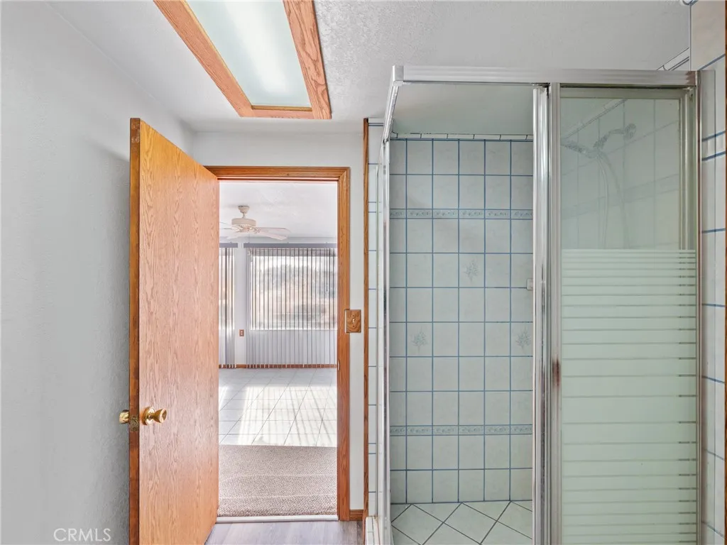 Additional image 21 of 29595 Cove Rd, Lucerne Valley, CA 92356