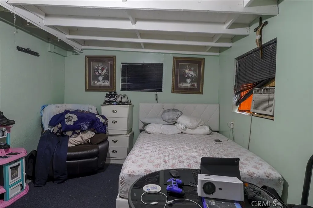 Additional image 9 of 2310 S Olive St, Santa Ana, CA 92707