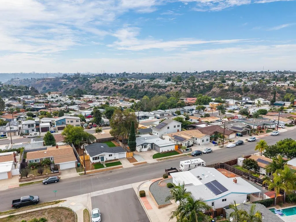 Additional image 93 of 2910 Amulet Street, San Diego, CA 92123