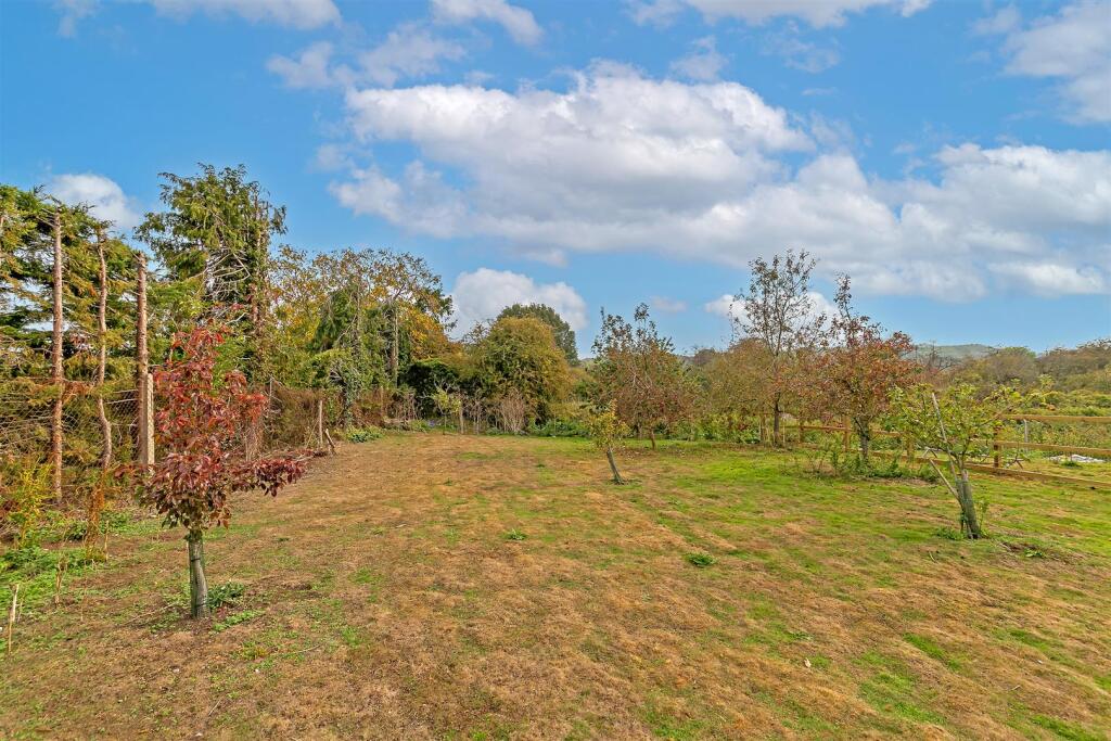 Additional image 33 of Warrengate Road, Brookmans Park