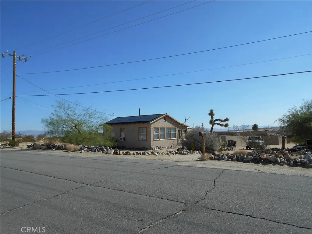 Additional image 19 of 6439 Desert Knoll Avenue, 29 Palms, CA 92277