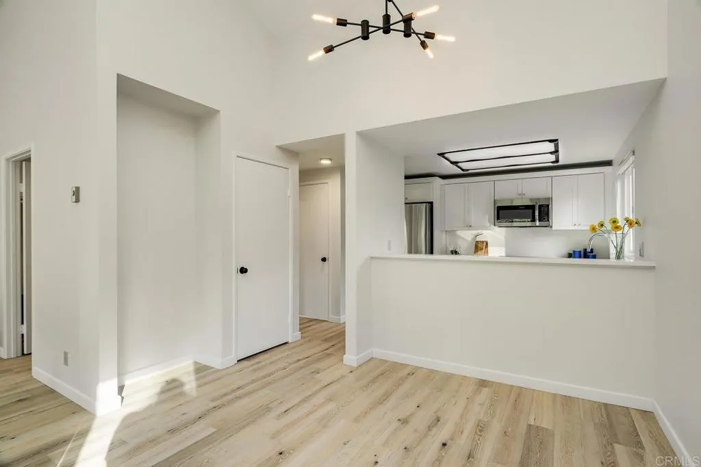 Additional image 6 of 8370 Via Sonoma Unit F, La Jolla, CA 92037