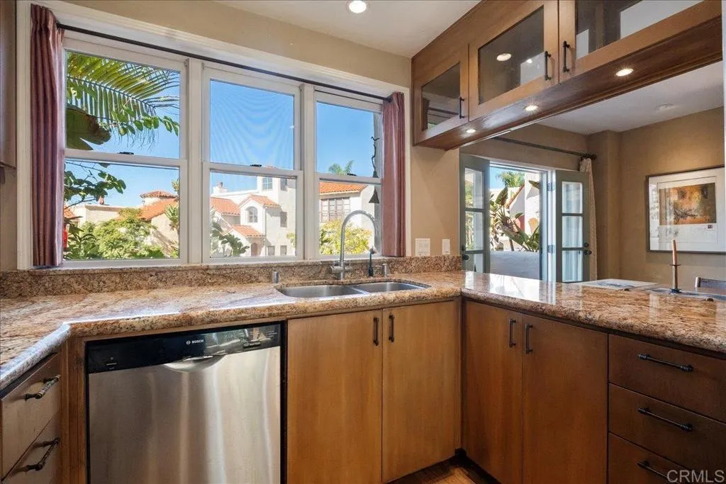 Additional image 64 of 7339 Draper Avenue, La Jolla, CA 92037
