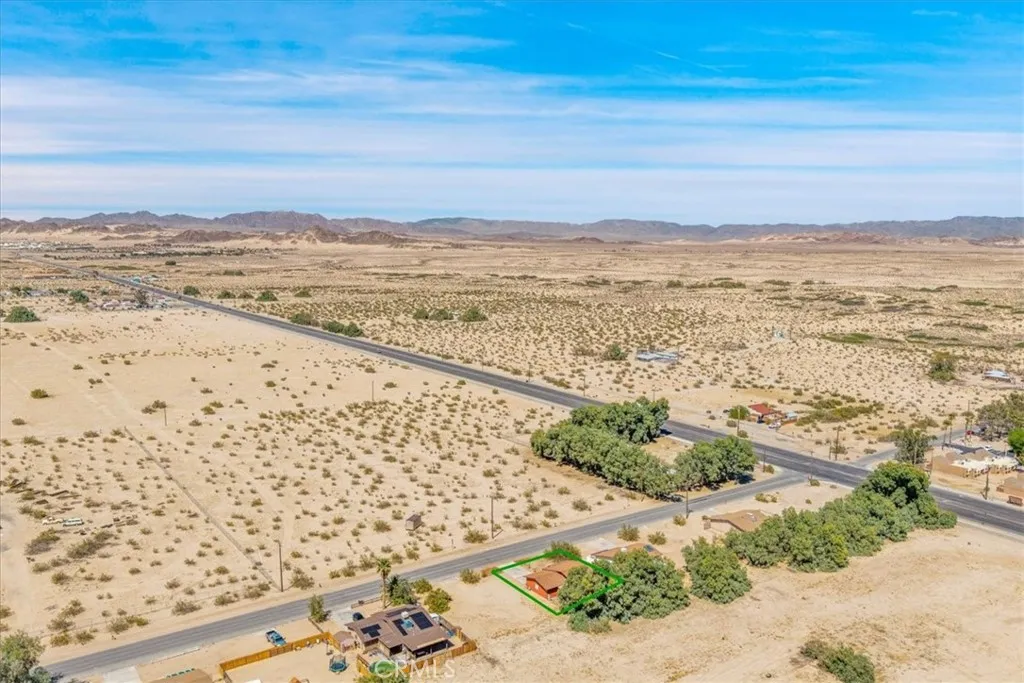 73627 Raymond Way, 29 Palms, CA 92277