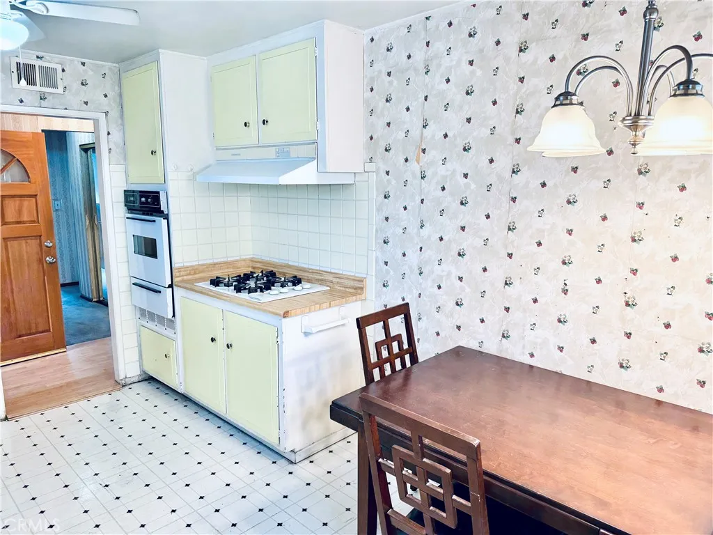 Additional image 8 of 1866 E 213th St, Carson, CA 90745