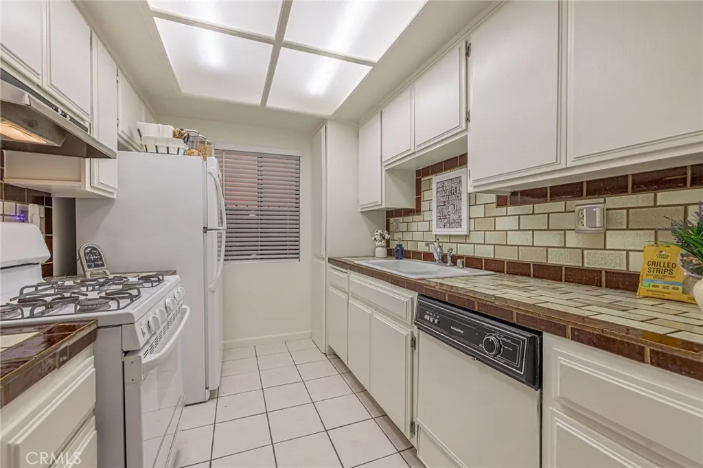 Additional image 6 of 1114 San Rafael Ave Unit 7, Glendale, CA 91202