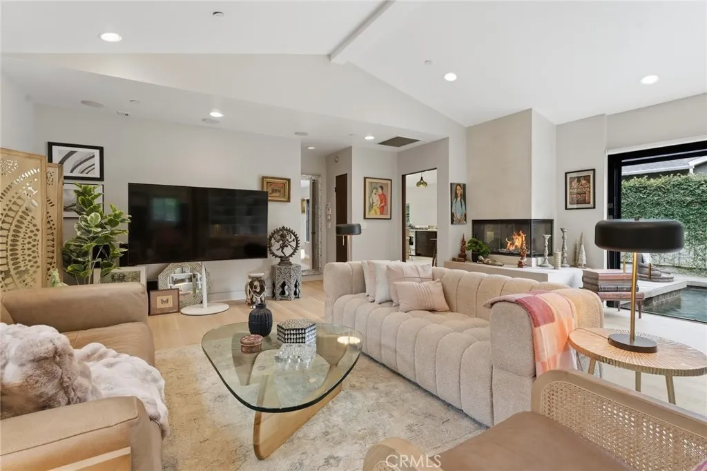 Additional image 51 of 4642 Santa Lucia Drive, Woodland Hills, CA 91364