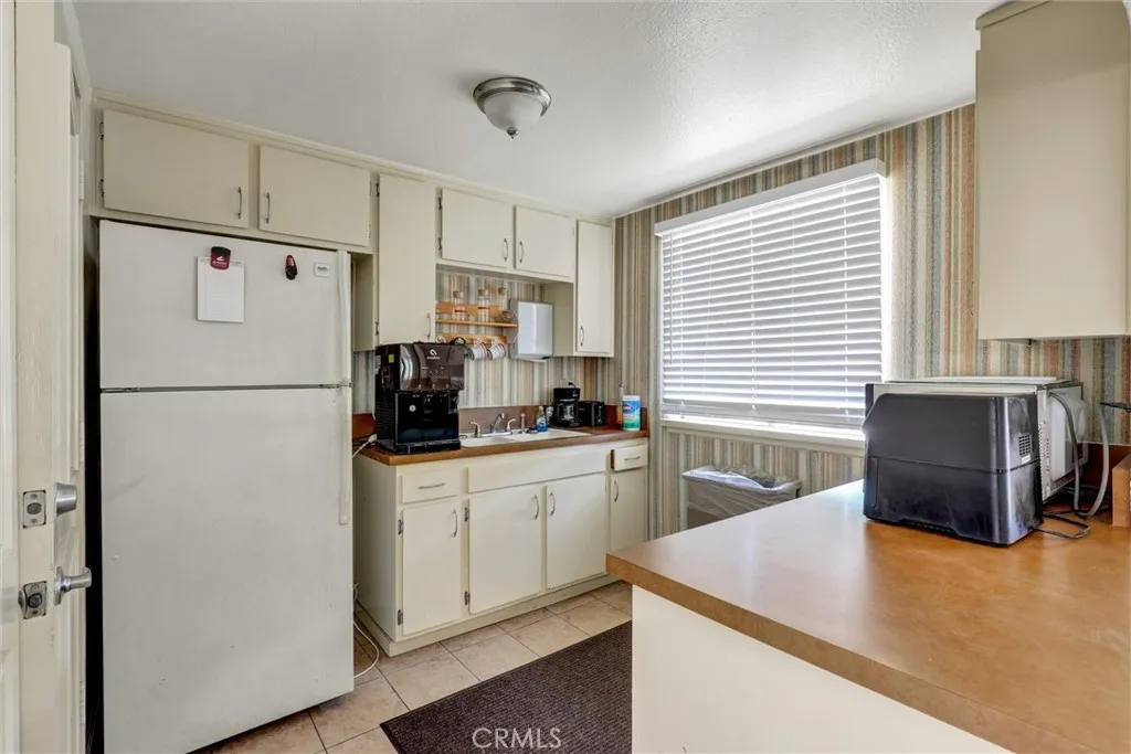 Additional image 18 of 2813 S Fairview Street Unit G, Santa Ana, CA 92704