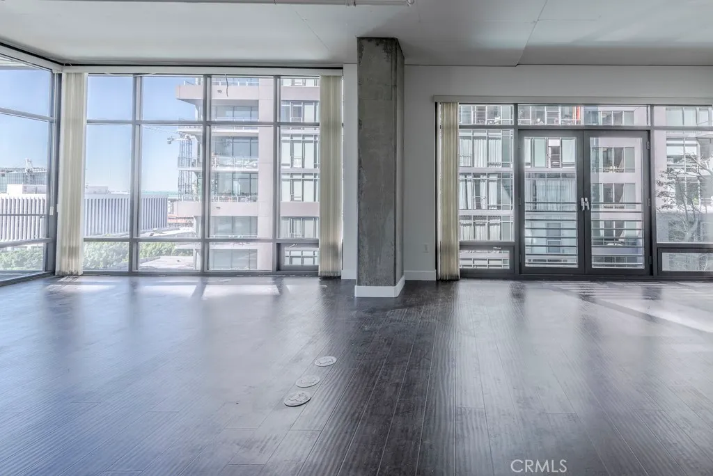 Additional image 27 of 1111 S Grand Ave, Los Angeles, CA 90015