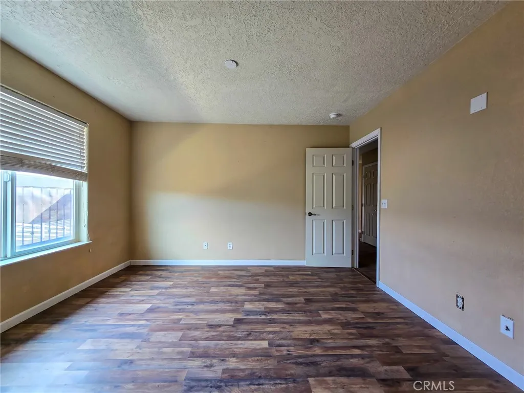 Additional image 67 of 10282 Farmington St, Oak Hills, CA 92344