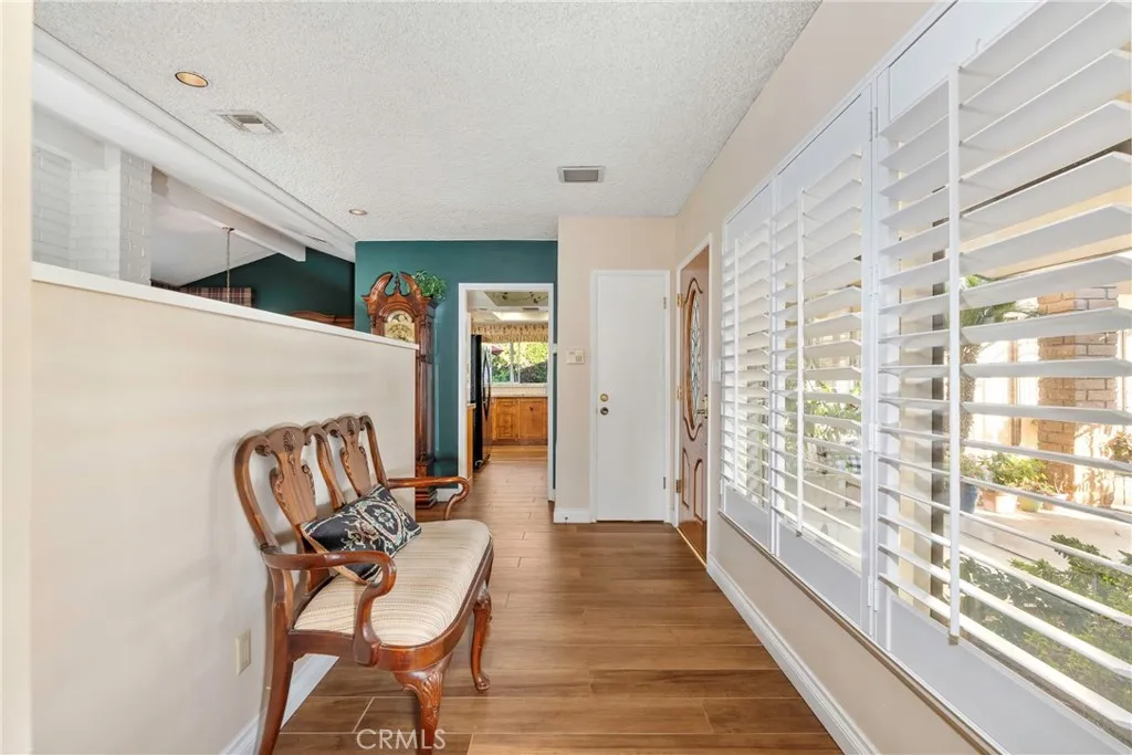 Additional image 57 of 3010 Panorama Dr, Bakersfield, CA 93306