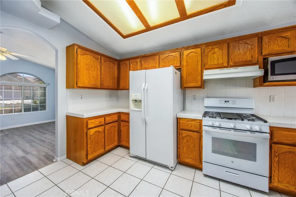 Additional image 13 of 13900 Spring Valley Pkwy, Victorville, CA 92395