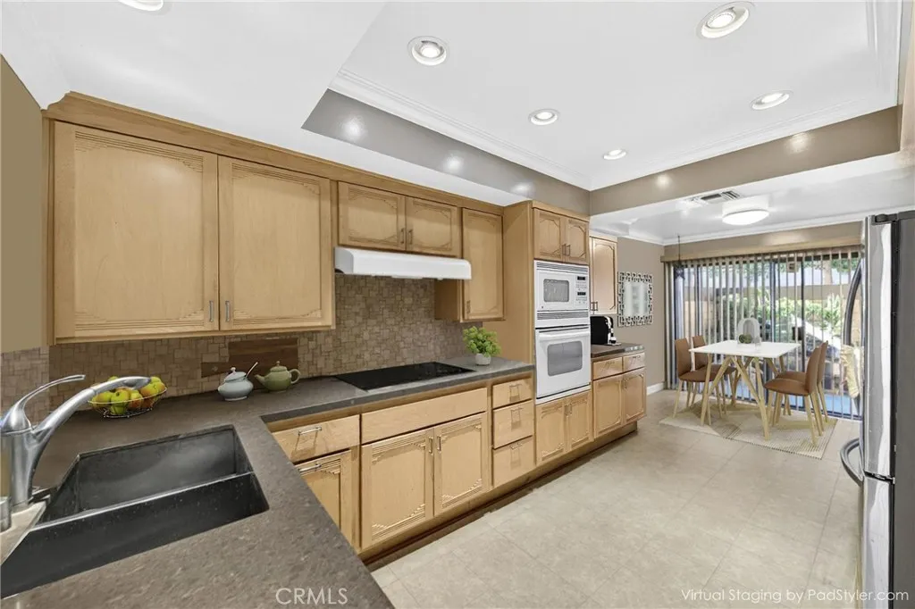 Additional image 9 of 421 S Van Ness Ave Unit 6, Los Angeles, CA 90020