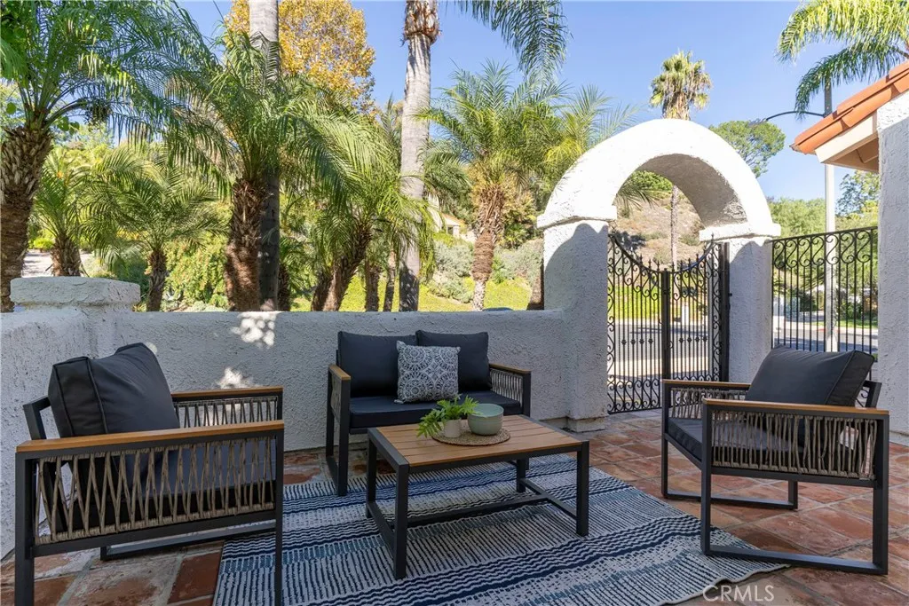 Additional image 76 of 24412 Voltara Court, Calabasas, CA 91302