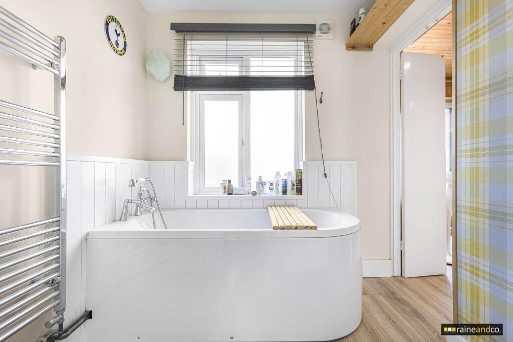 Additional image 35 of Aldykes, Hatfield