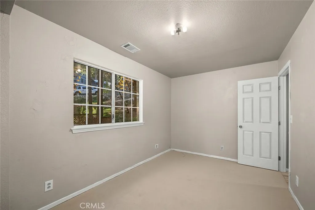 Additional image 25 of 461 Log Lane, Crestline, CA 92325